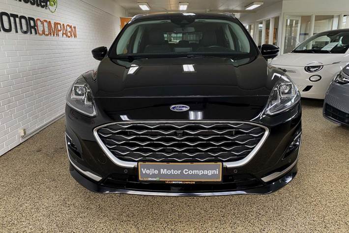 Sort Ford Kuga fra 2021