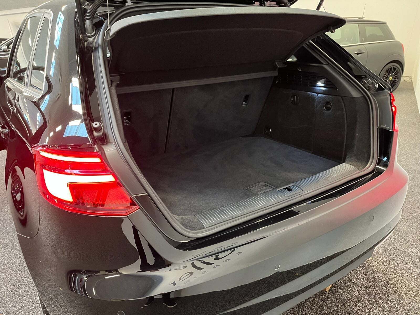 Sort Audi A3 fra 2020