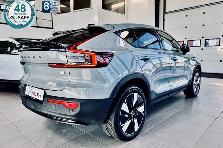 Grå Volvo C40 fra 2024