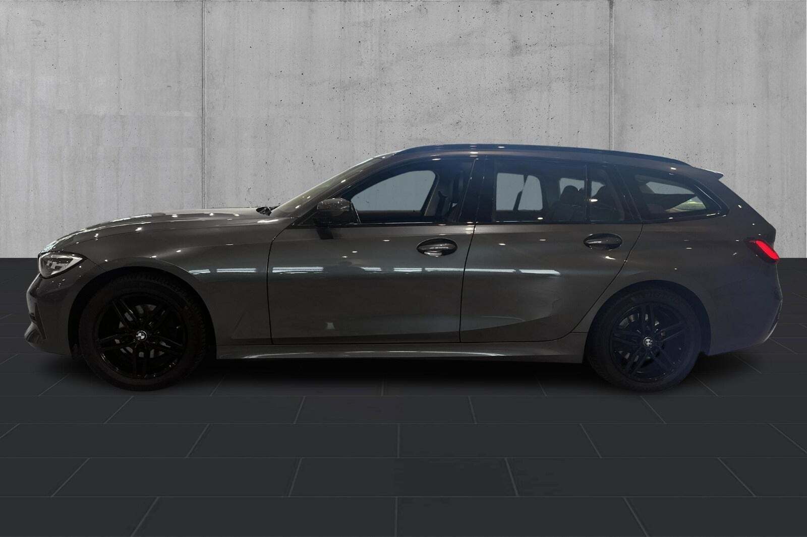 BMW 320i 2,0 Touring Sport Line aut.