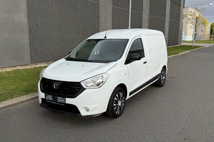 Hvid Dacia Dokker fra 2019