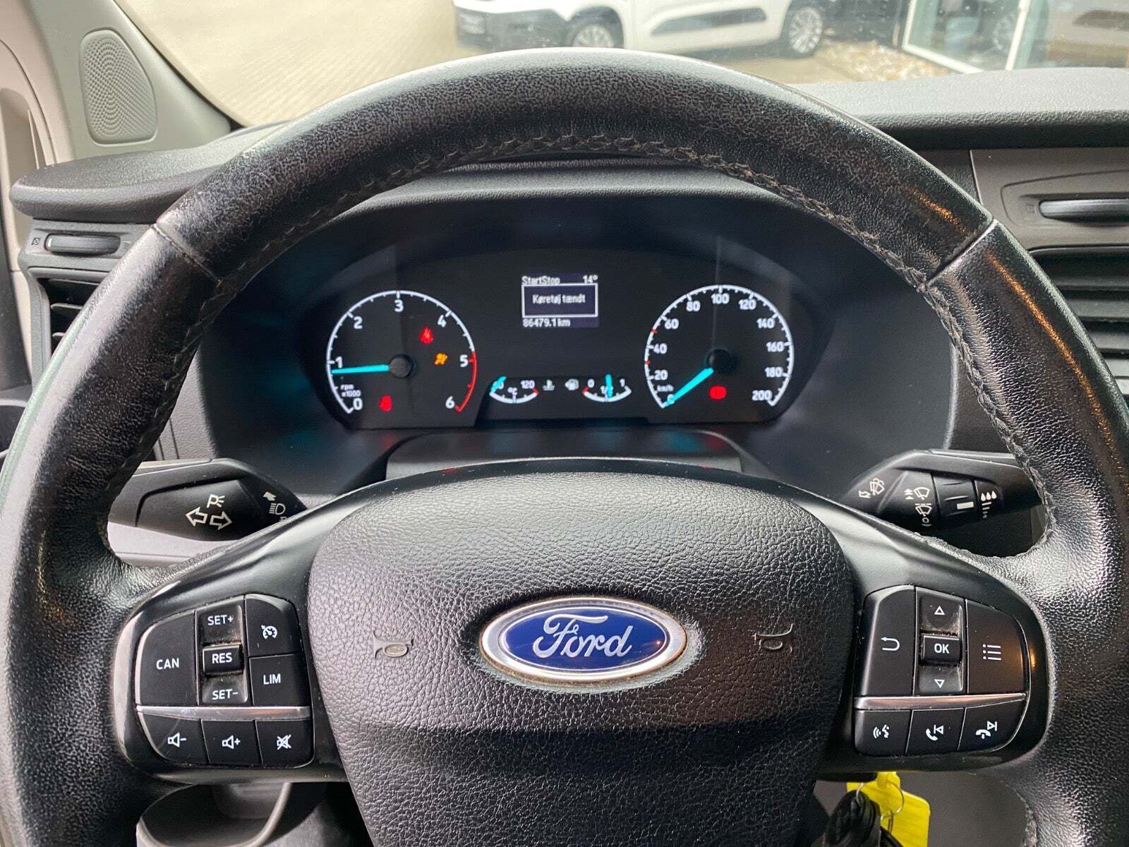 Ford Transit Custom 300L 2,0 TDCi 130 Trend