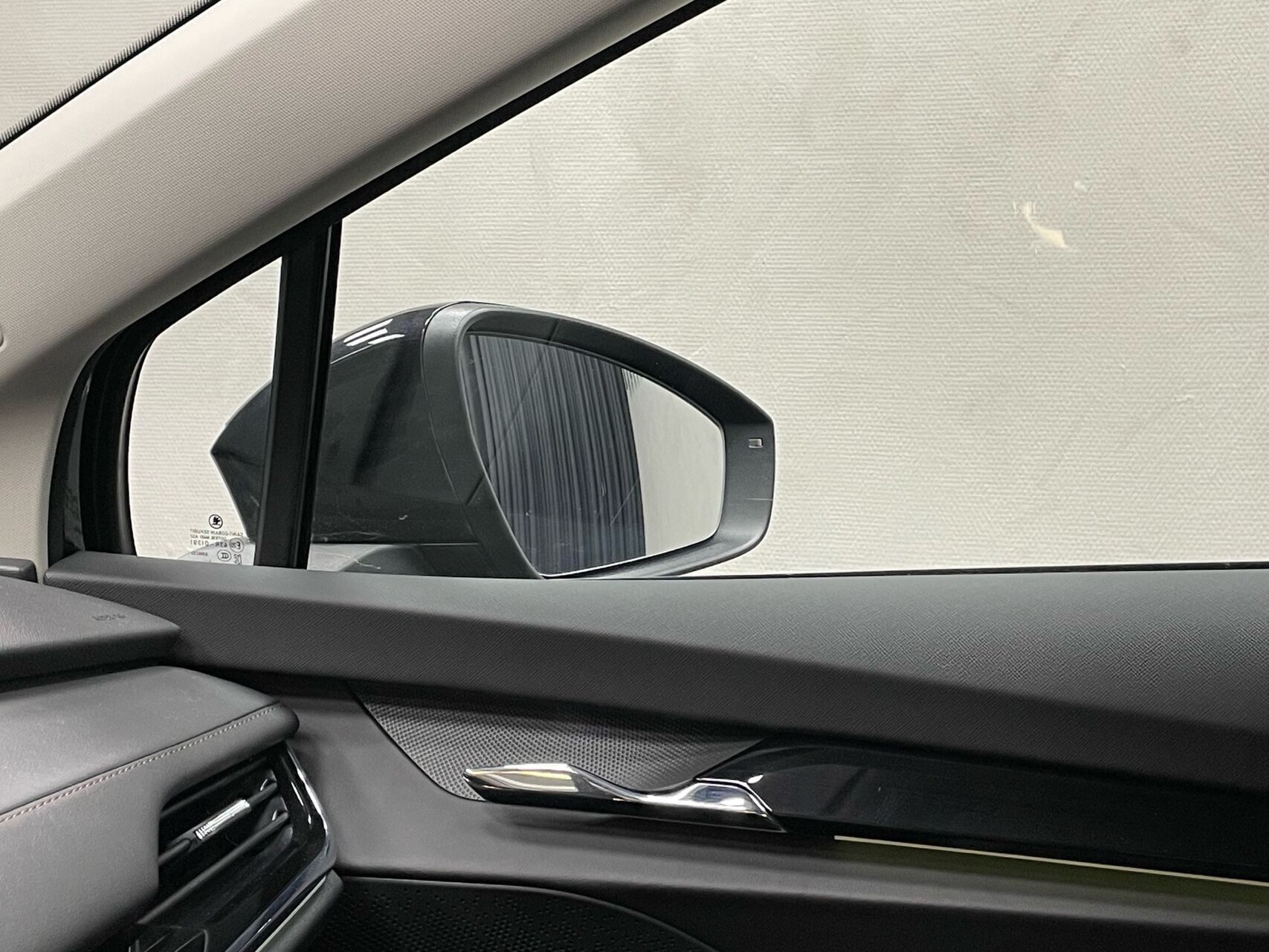 Sort Skoda Enyaq fra 2022