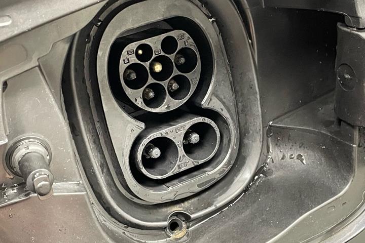 Sort Skoda Enyaq fra 2022