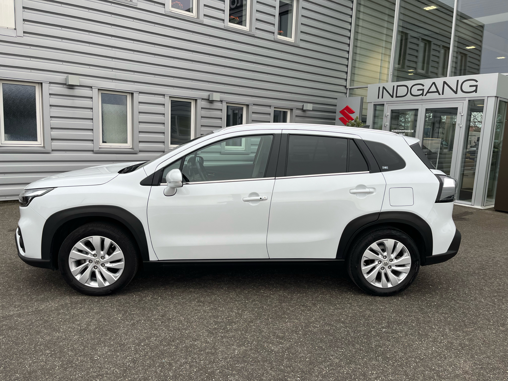 Suzuki S-Cross 1,5 Hybrid Active Hybrid AGS 102HK 5d 6g Aut.