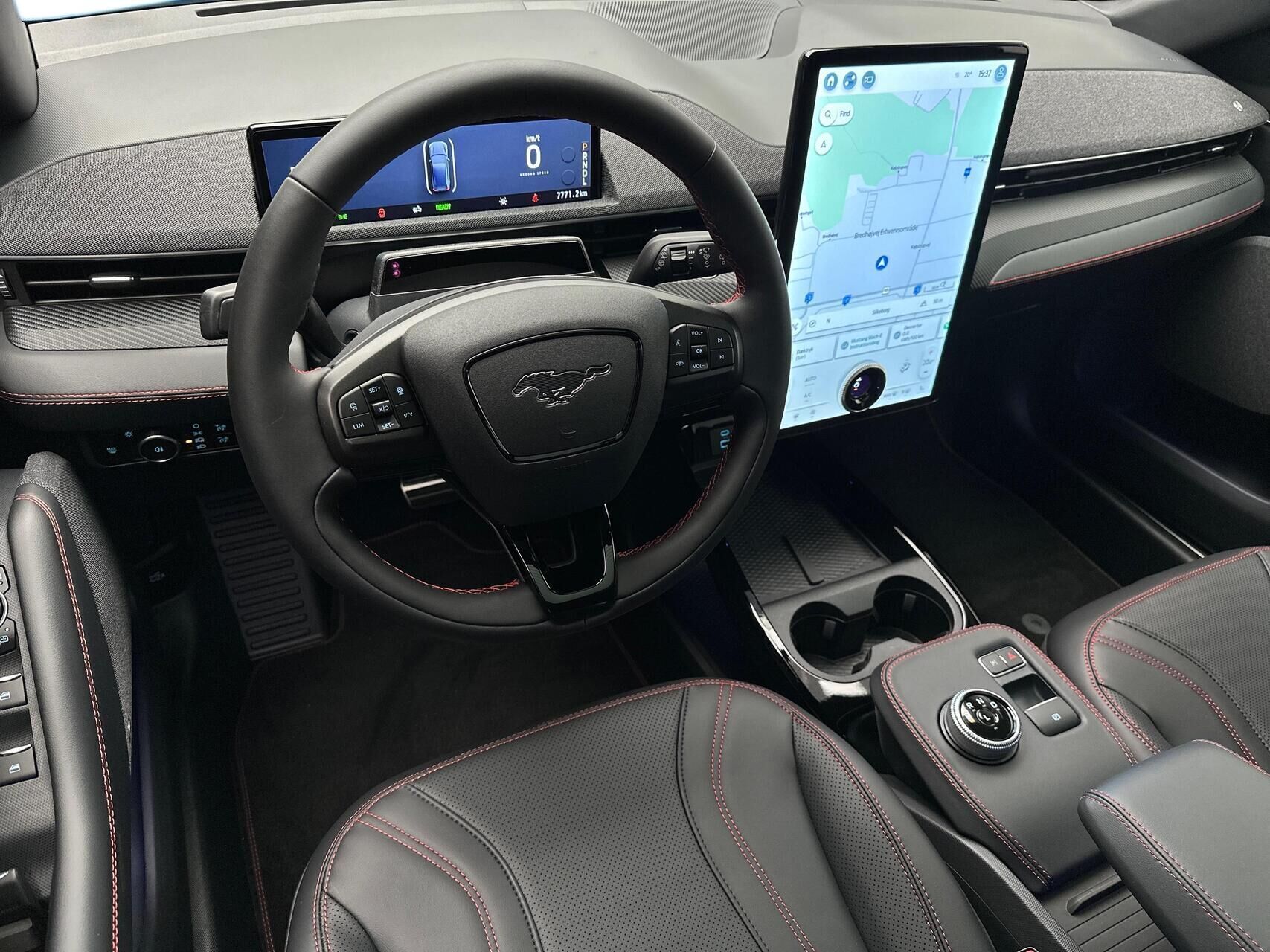 Ford Mustang Mach-E EL UR Premium AWD 351HK 5d Aut.