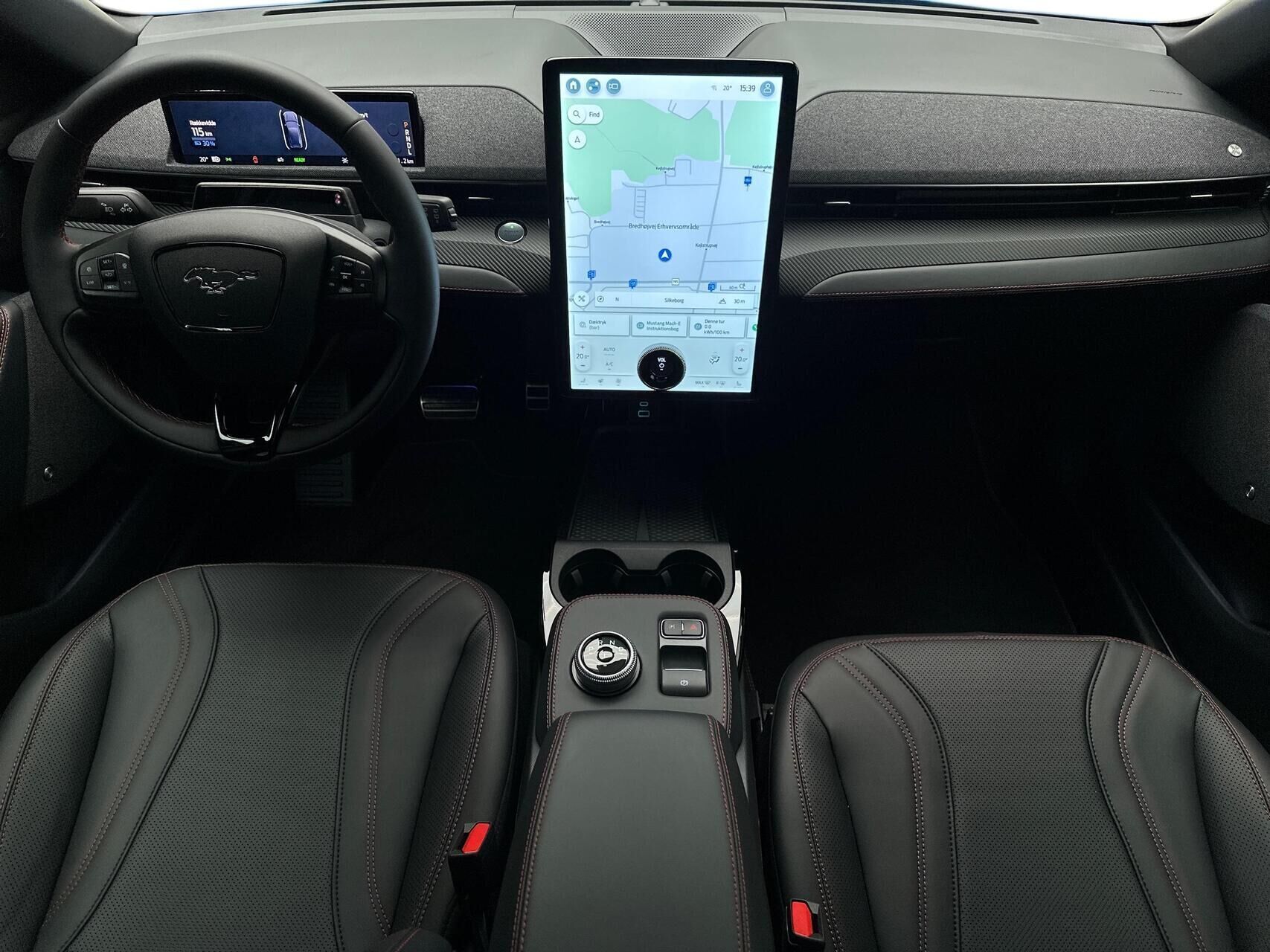 Ford Mustang Mach-E EL UR Premium AWD 351HK 5d Aut.