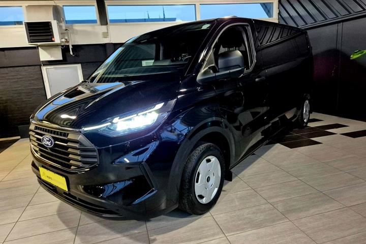 Sort Ford Transit Custom 320 L2 fra 2024