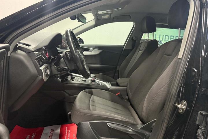 undefined Audi A4 fra 2017