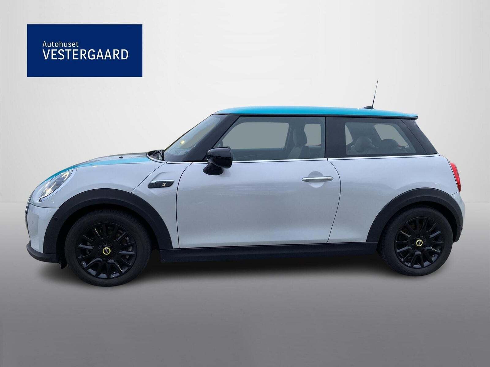 Mini Cooper SE Classic Trim