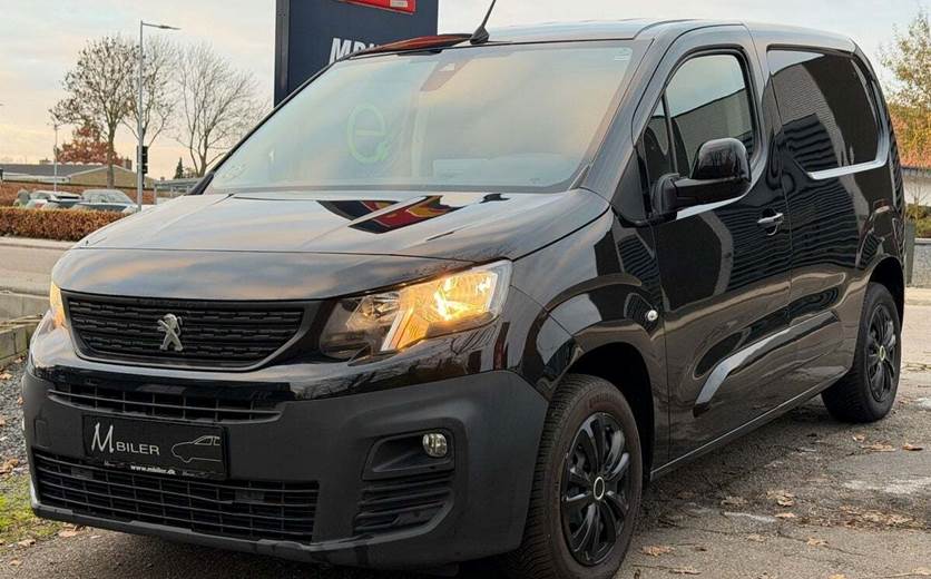 Peugeot Partner 1,5 BlueHDi 130 L1V2 Ultimate EAT8 Van