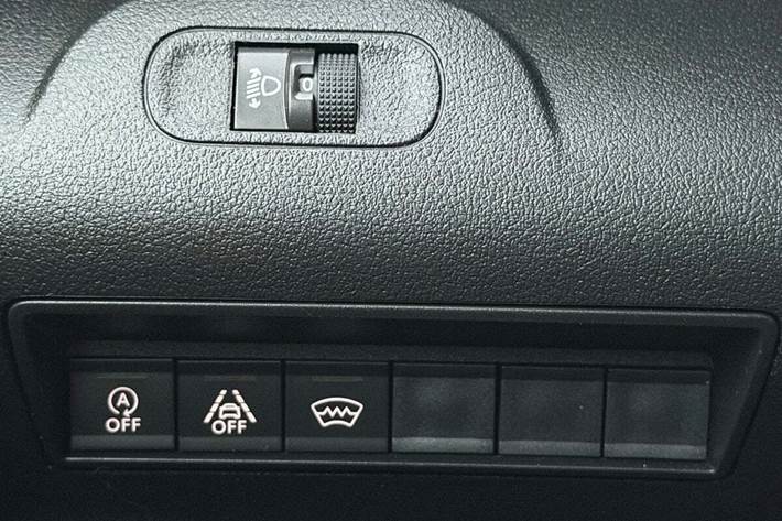 Sort Peugeot Partner fra 2019