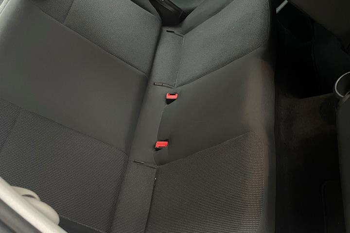 Grå VW UP! fra 2015