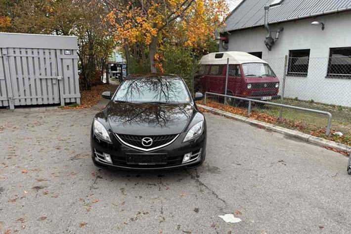 Sort Mazda 6 fra 2008