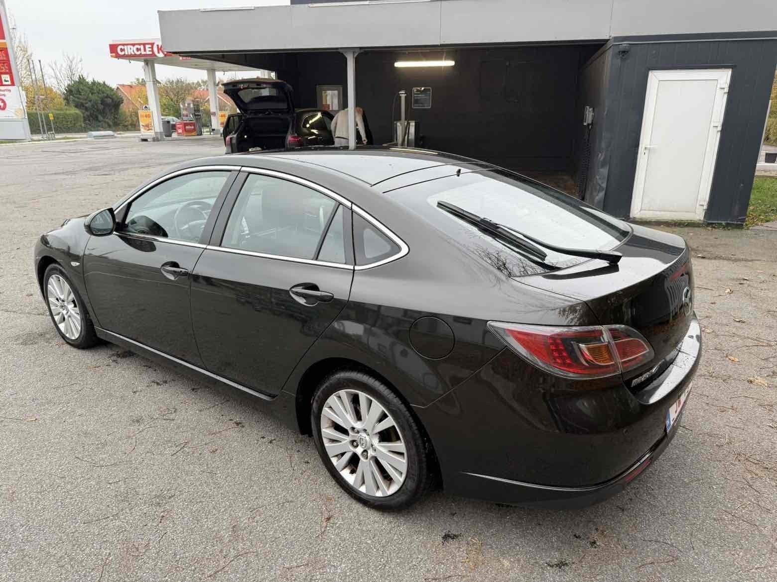 Sort Mazda 6 fra 2008