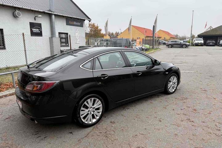 Sort Mazda 6 fra 2008