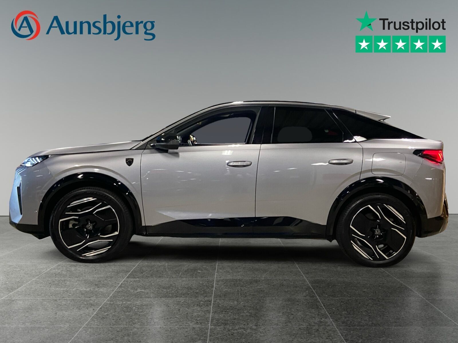 Peugeot e-3008 77 GT Pack