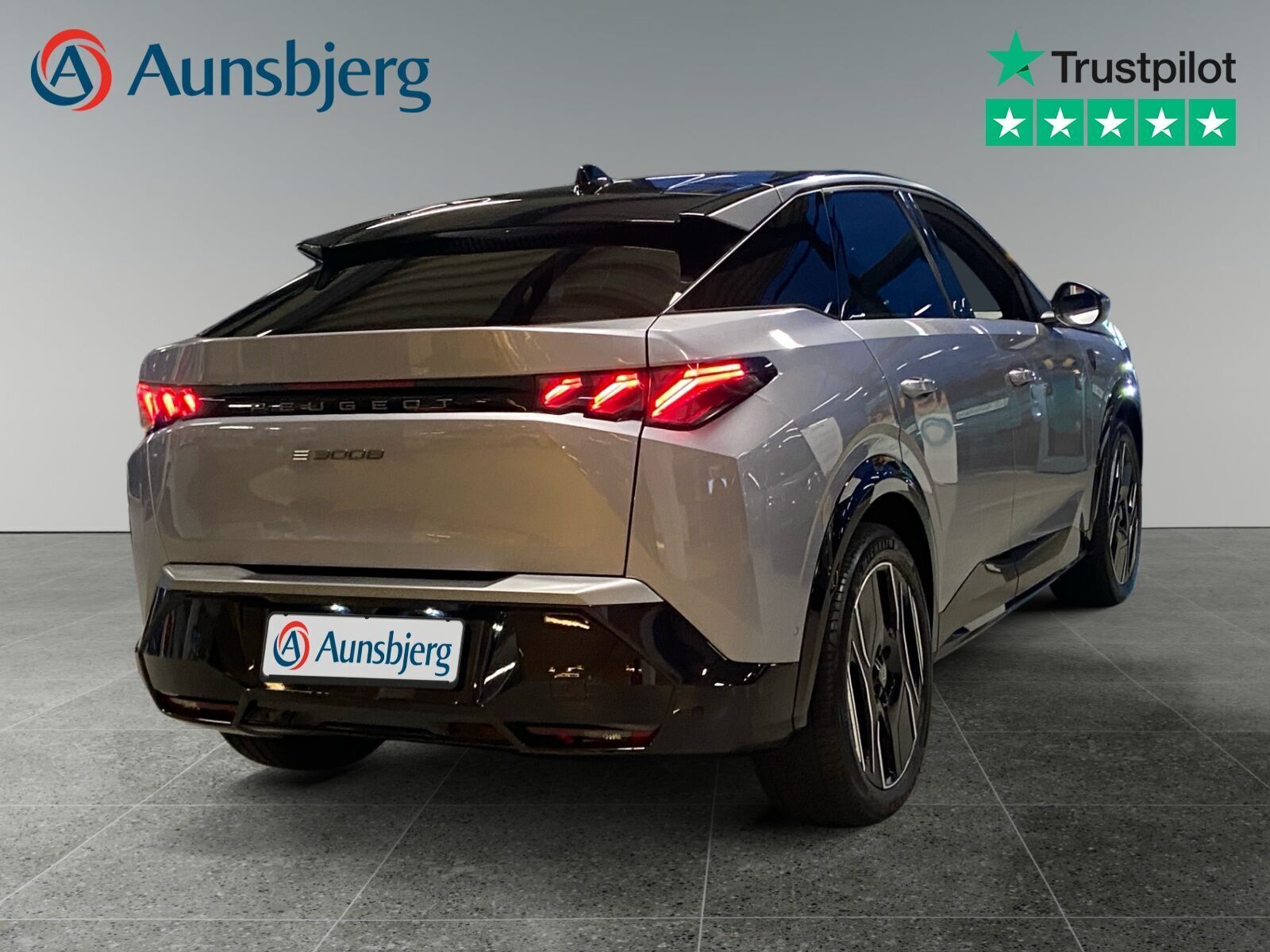 Peugeot e-3008 77 GT Pack