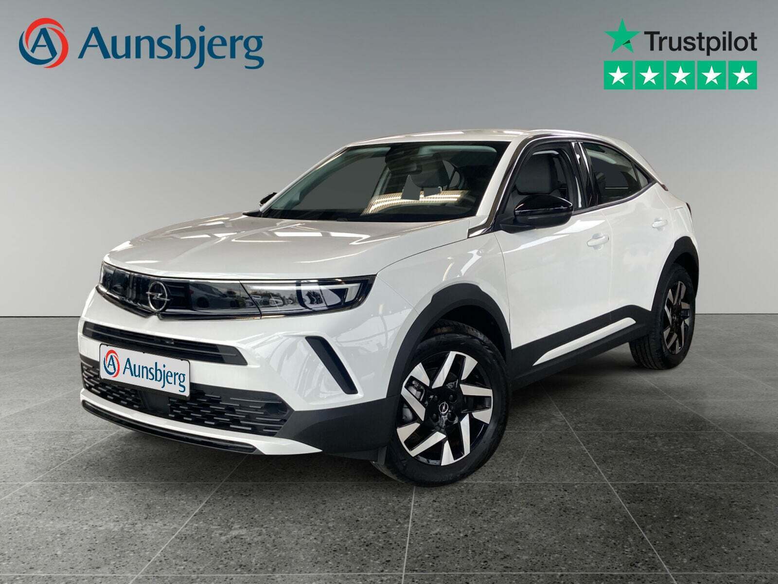 Hvid Opel Mokka-e fra 2024