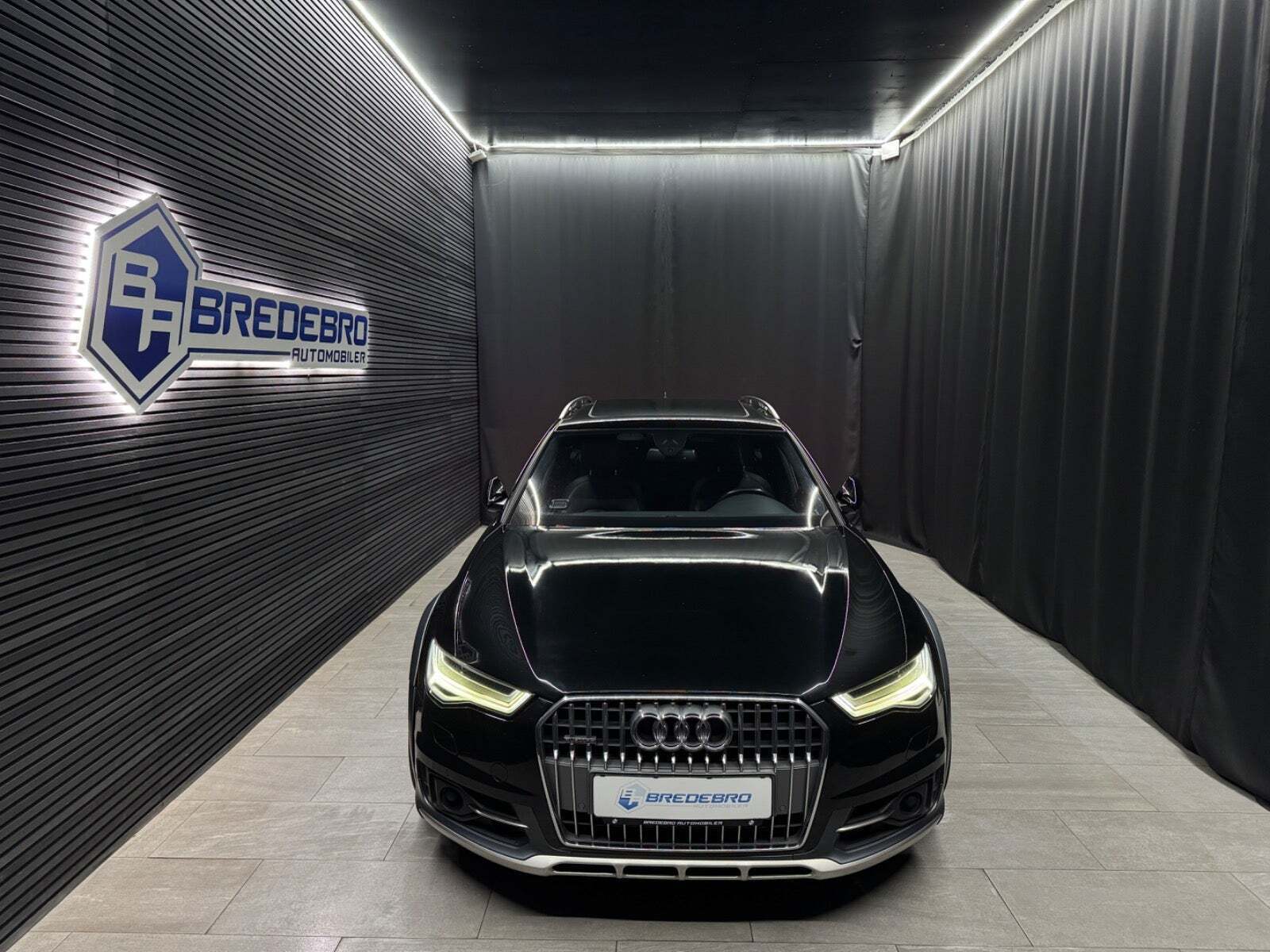 Audi A6 Allroad 3,0 TDi 320 quattro Tiptr.