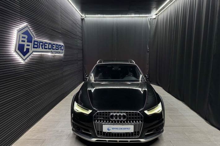 Sort Audi A6 Allroad fra 2014