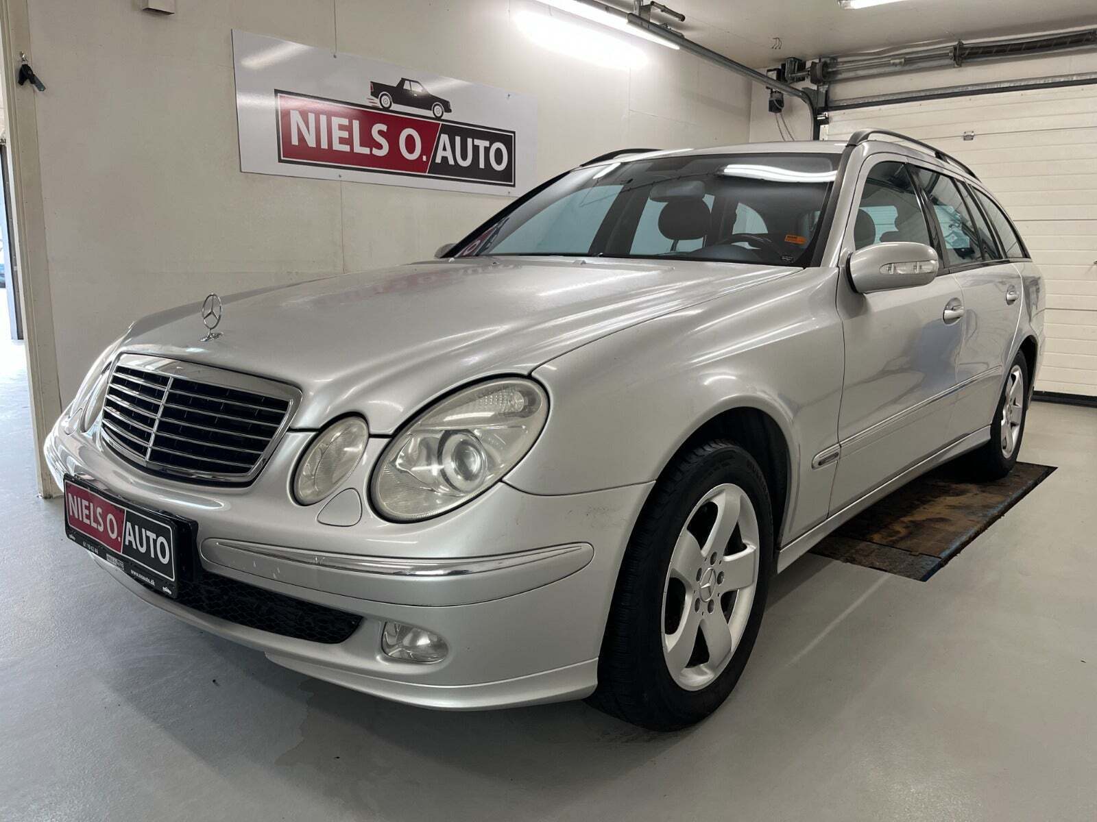 Mercedes E320 3,2 CDi Avantgarde stc. aut.