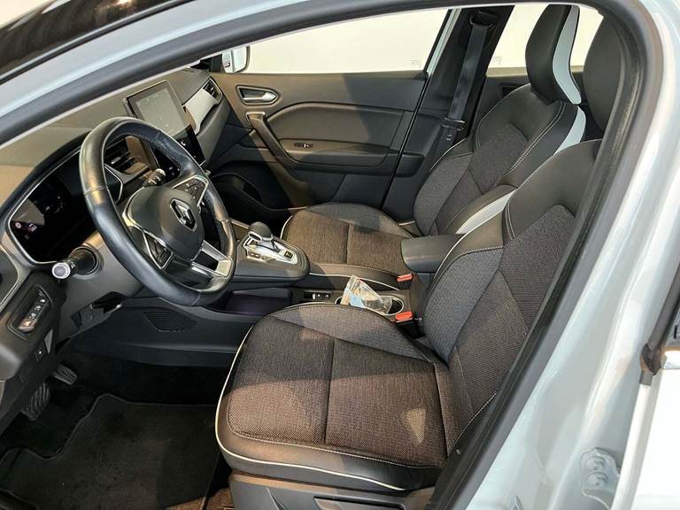 Renault Captur 1,6 E-Tech Intens