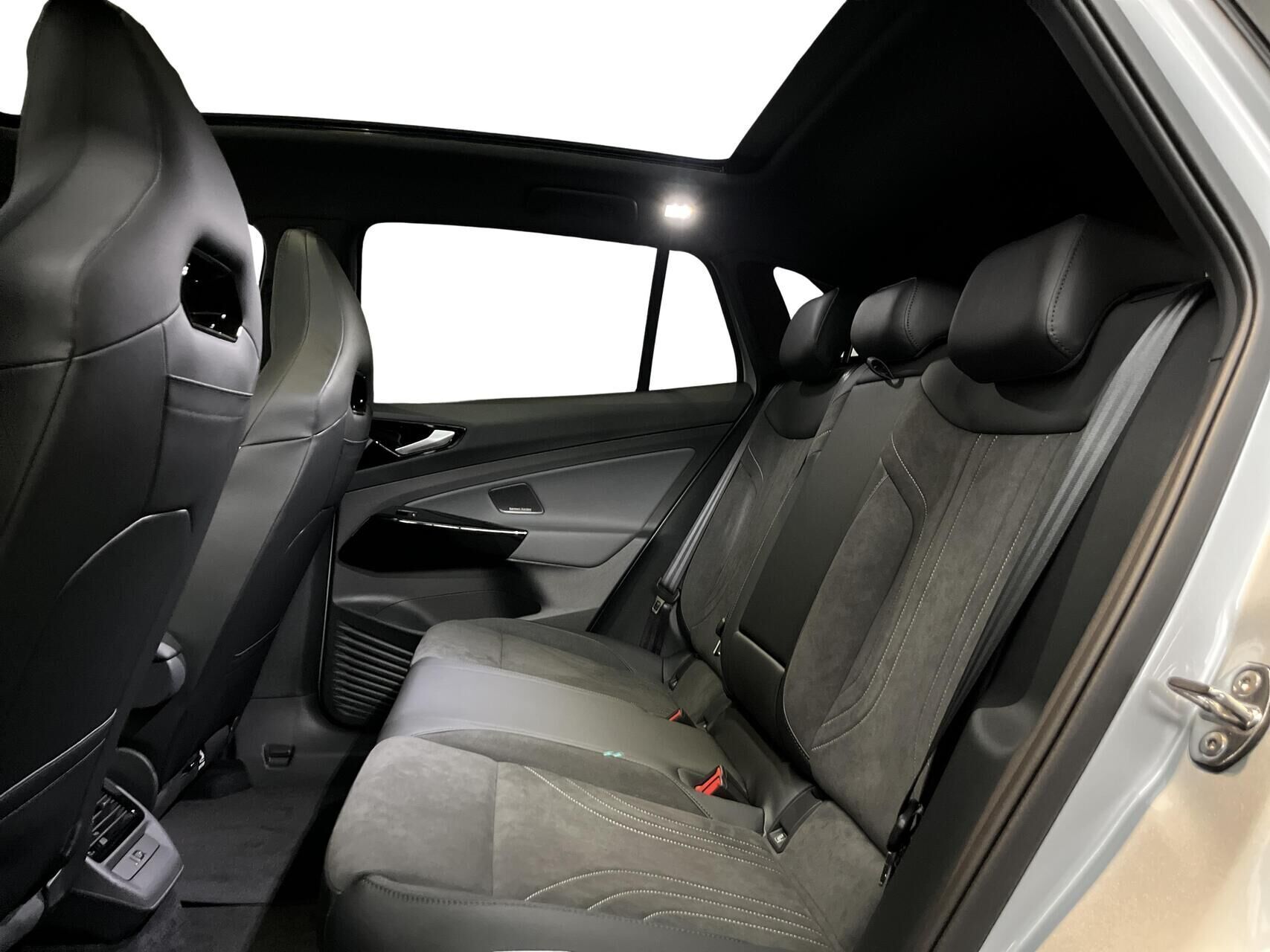 Sølv VW ID.4 fra 2025