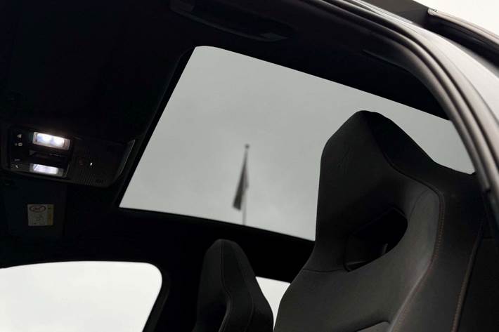 Grå Cupra Born fra 2023