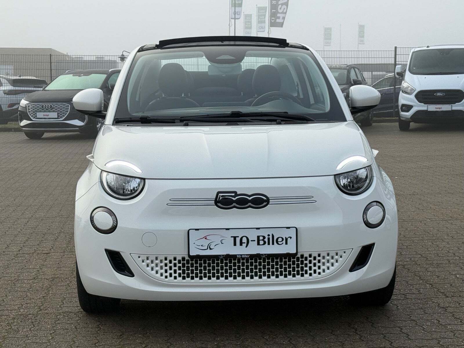 Fiat 500e 42 Icon Cabrio