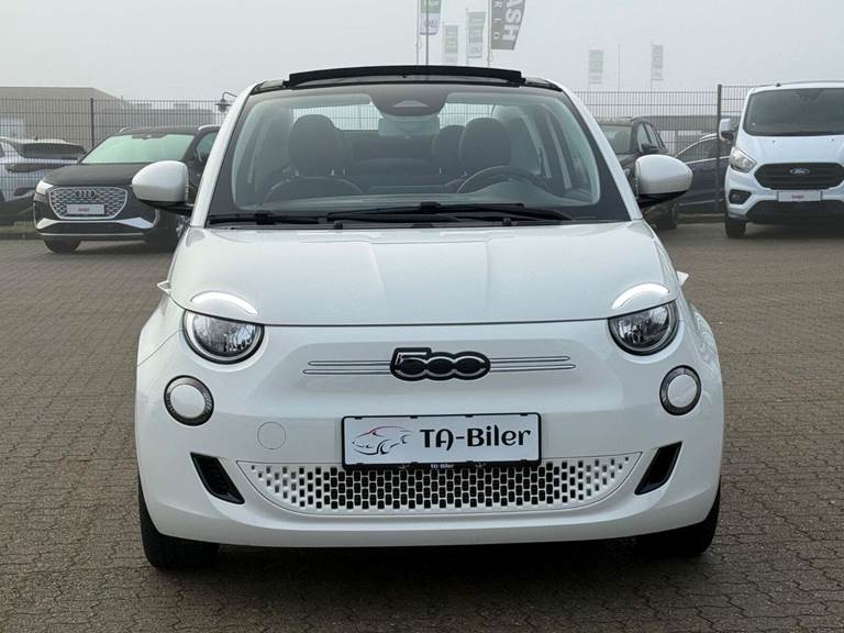 Fiat 500e 42 Icon Cabrio