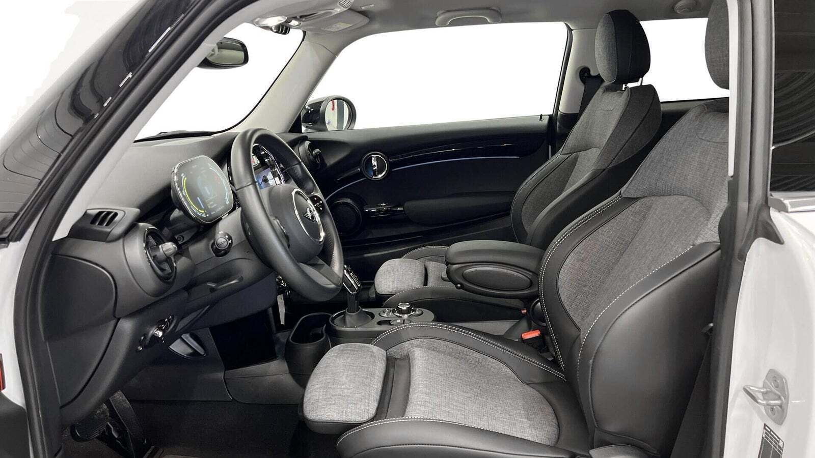 Mini Cooper SE Classic Trim