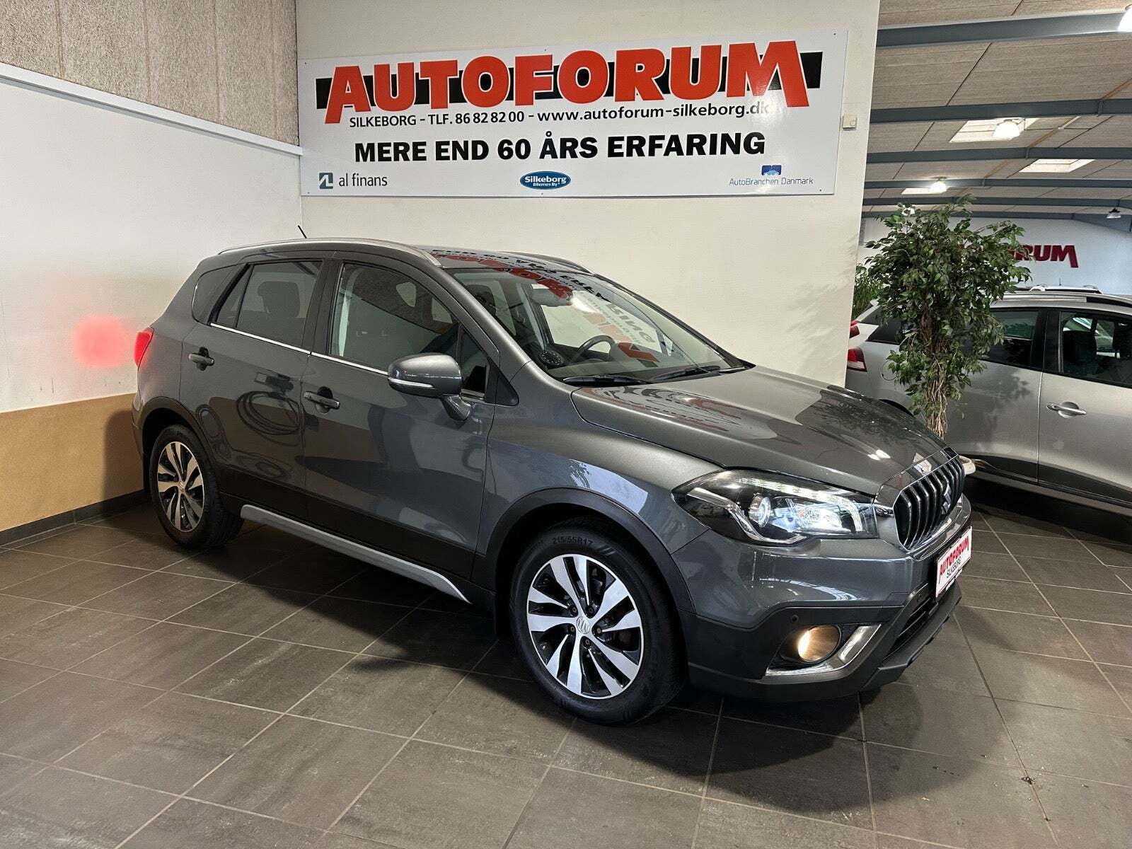 Suzuki S-Cross 1,0 Boosterjet Exclusive KUP