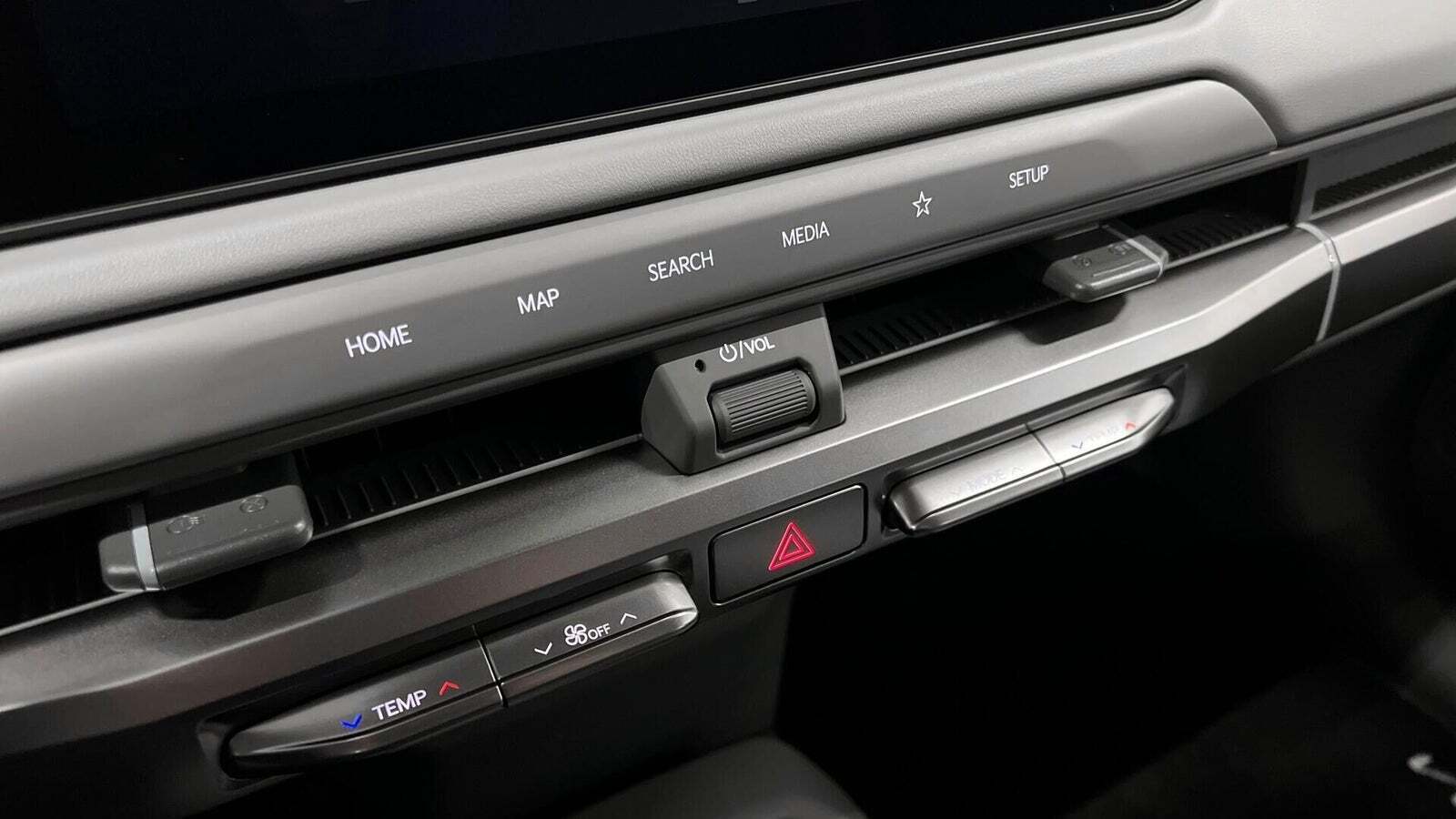 Hvid Kia EV3 fra 2025