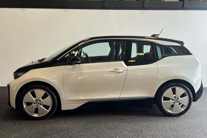 Hvid BMW i3 fra 2018