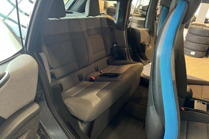 Hvid BMW i3 fra 2018