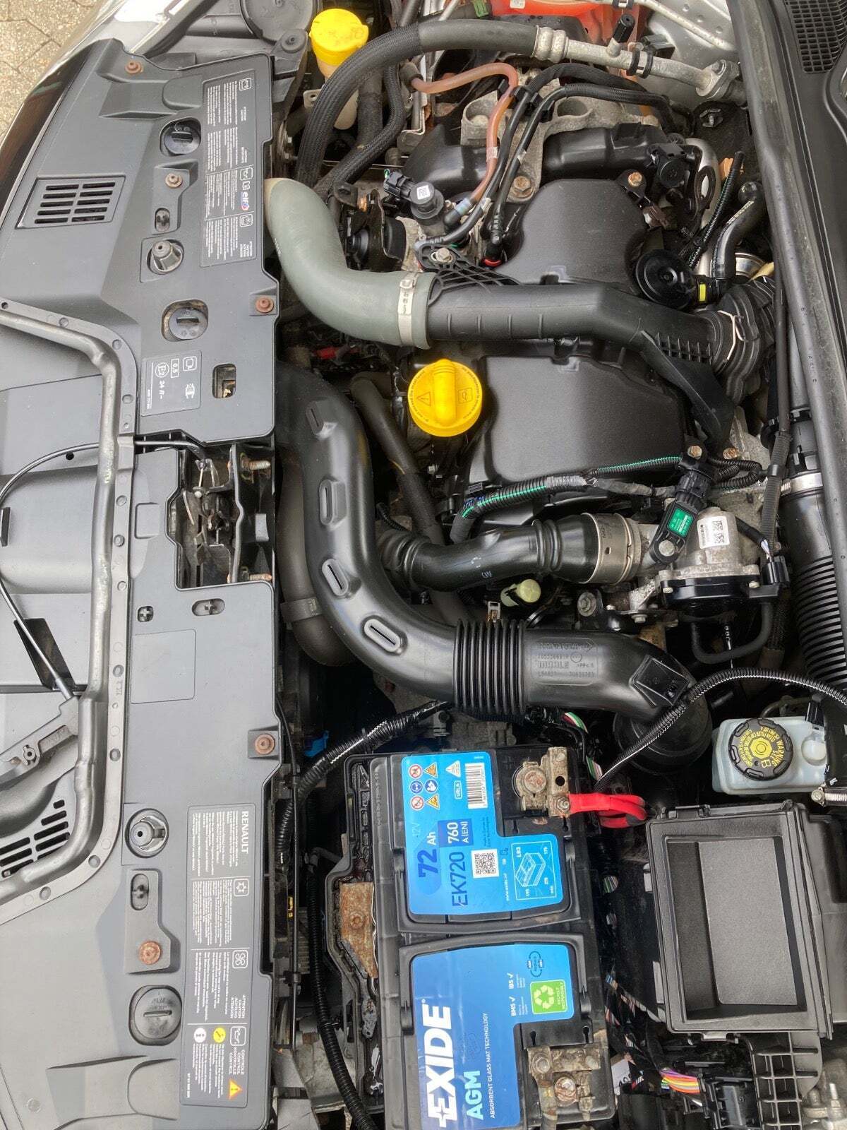 Sølv Renault Clio IV fra 2015