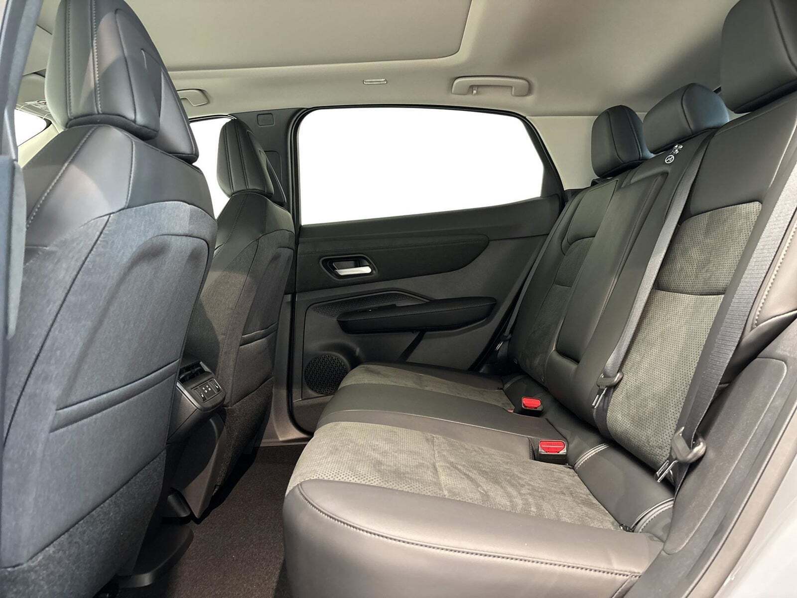 Nissan Ariya 87 Evolve