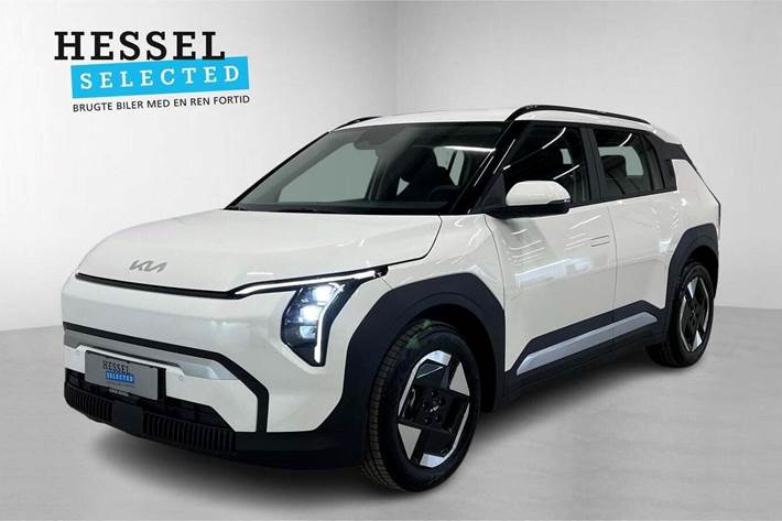 Hvid Kia EV3 fra 2025 set udefra