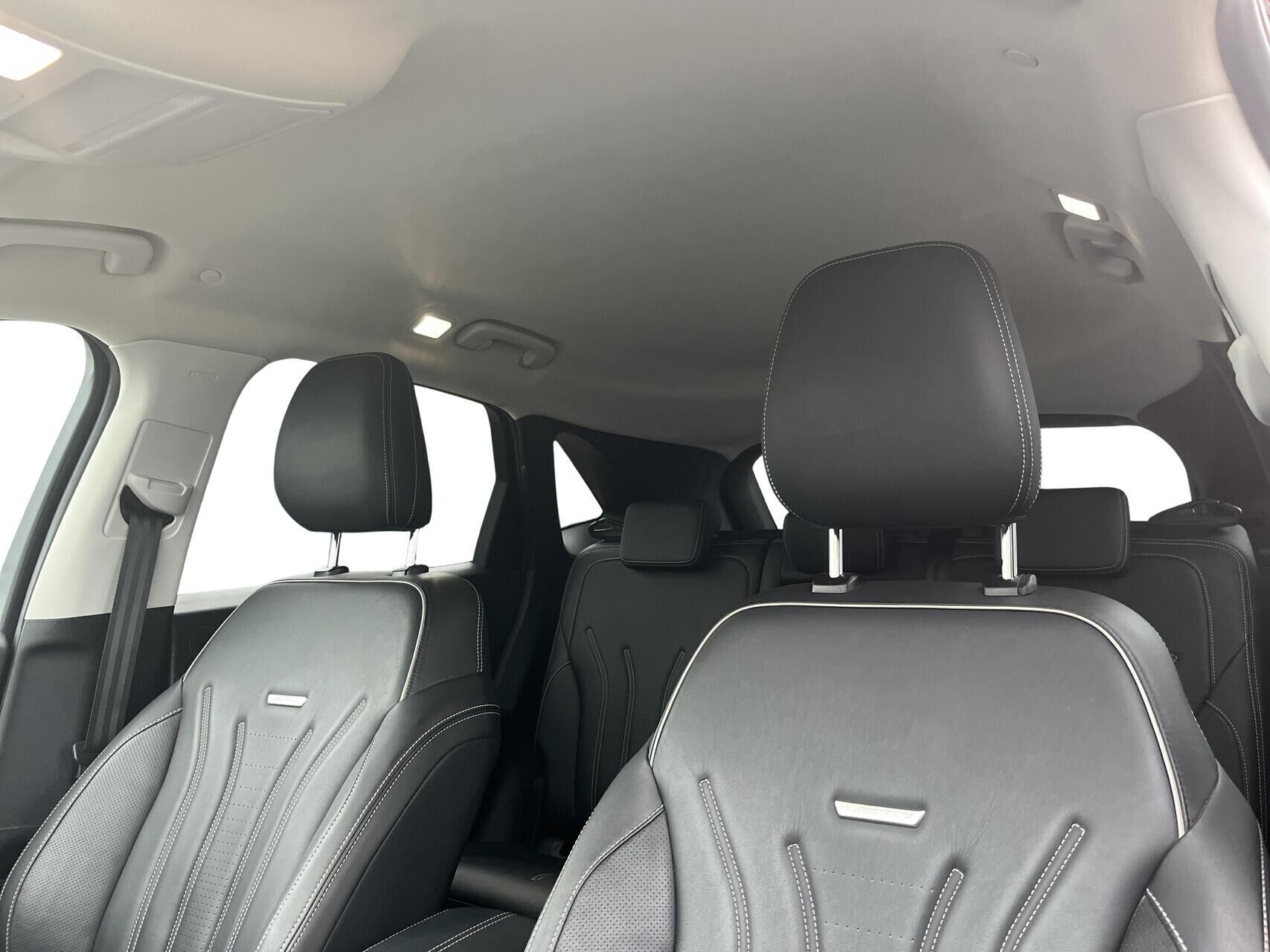 Grå Ford Kuga fra 2021