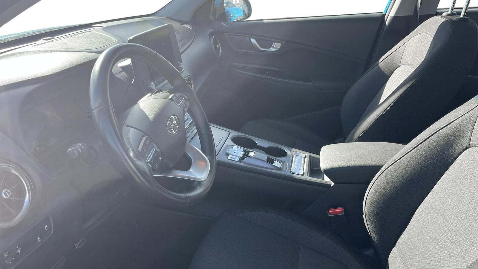 Hyundai Kona 39 EV Essential