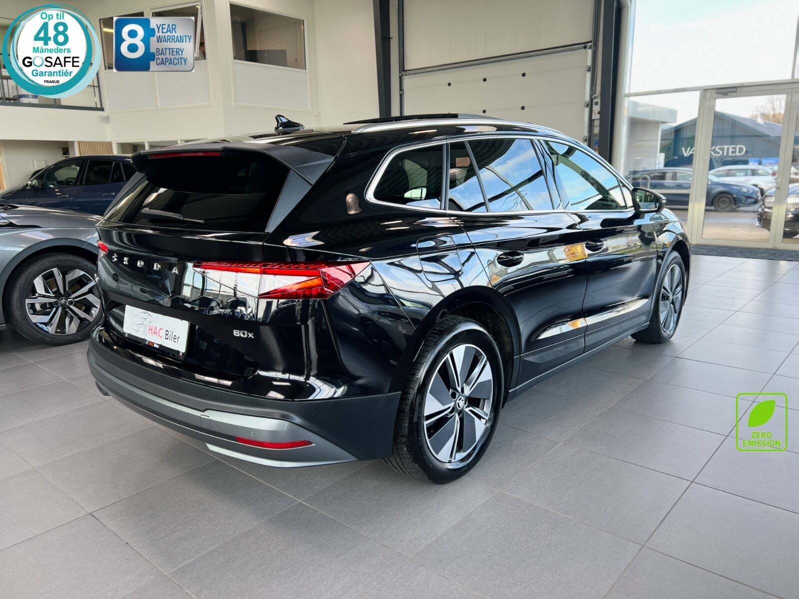 Sort Skoda Enyaq fra 2023