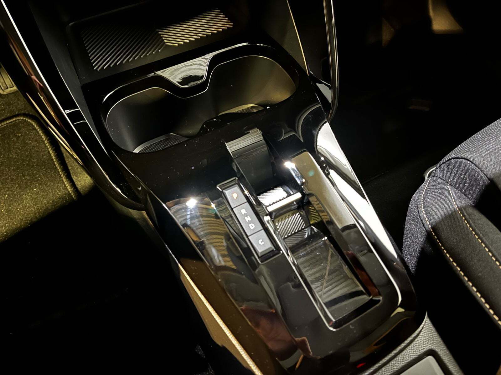 Grå Citroën e-C3 Aircross fra 2025