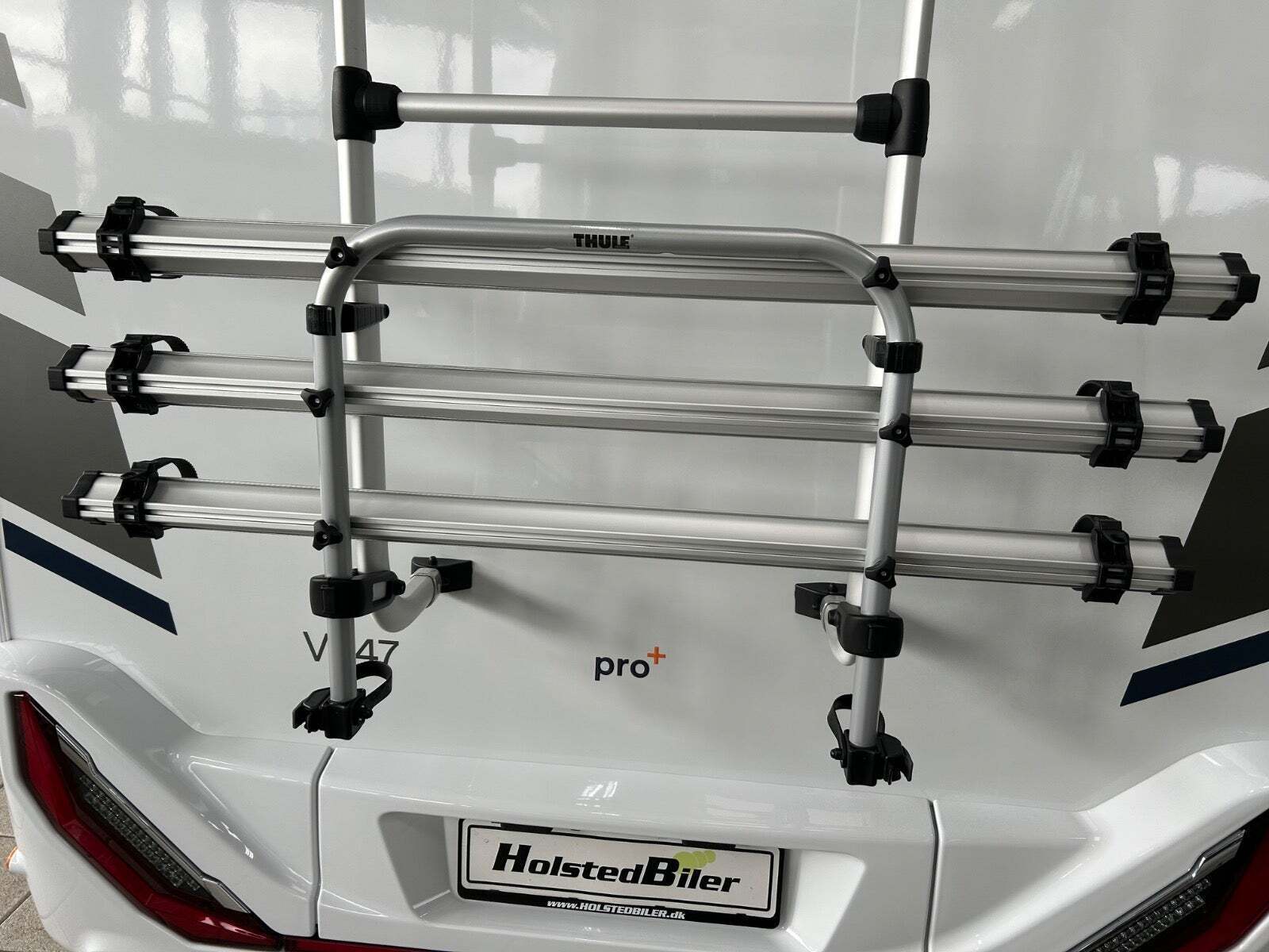 Hvid Carado V347 PRO+ fra 2026 set udefra