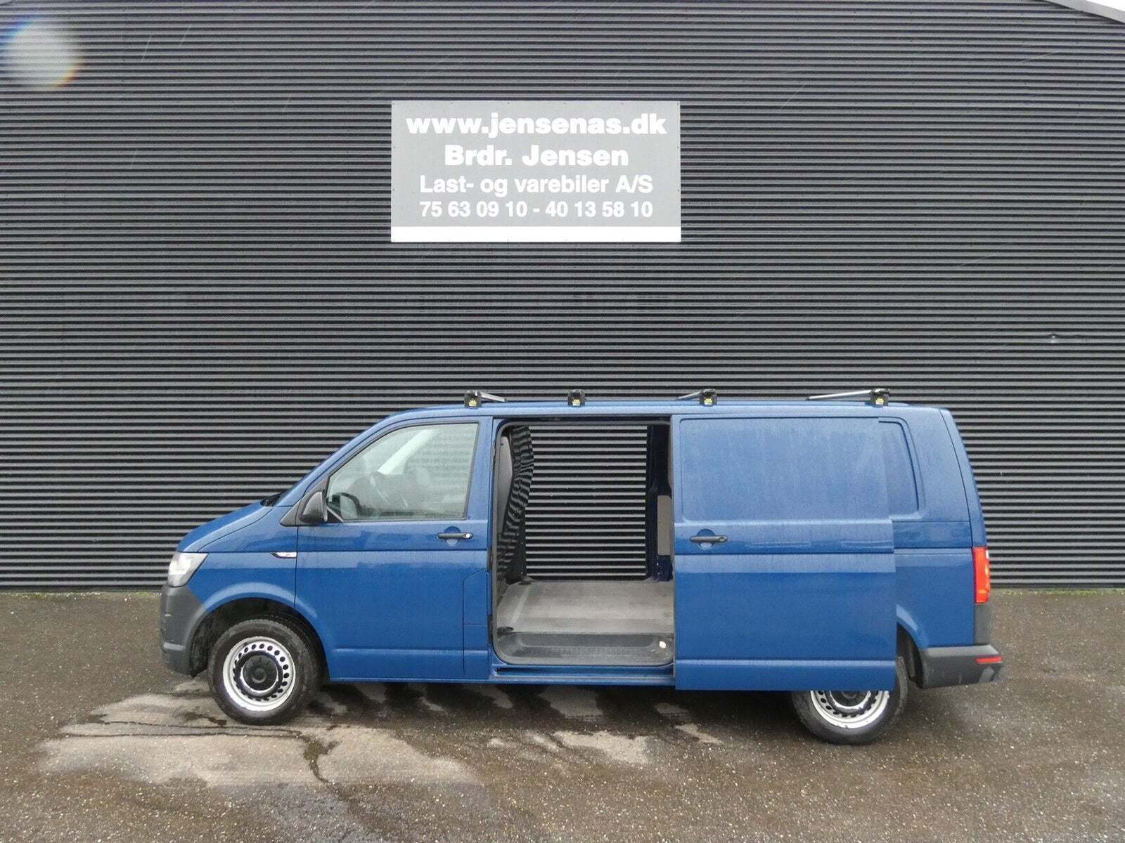 VW Transporter 2,0 TDi 150 Kassevogn DSG lang