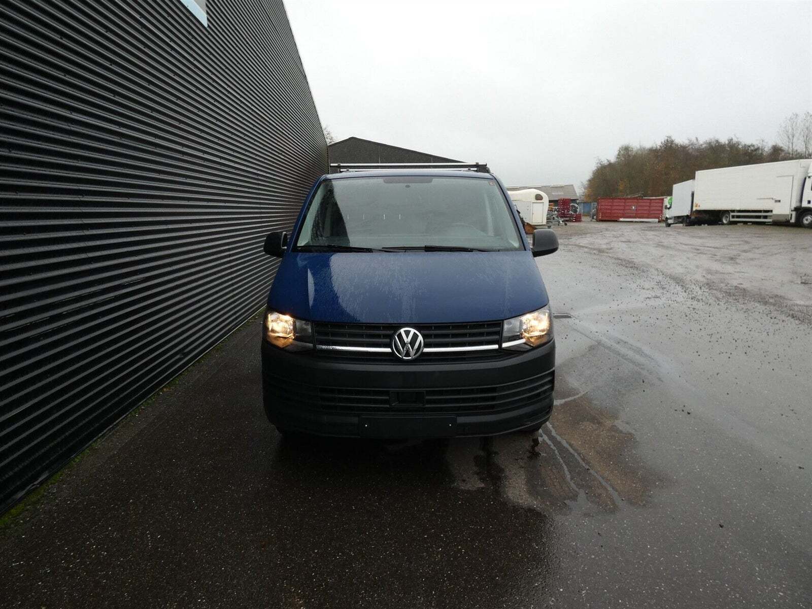 VW Transporter 2,0 TDi 150 Kassevogn DSG lang
