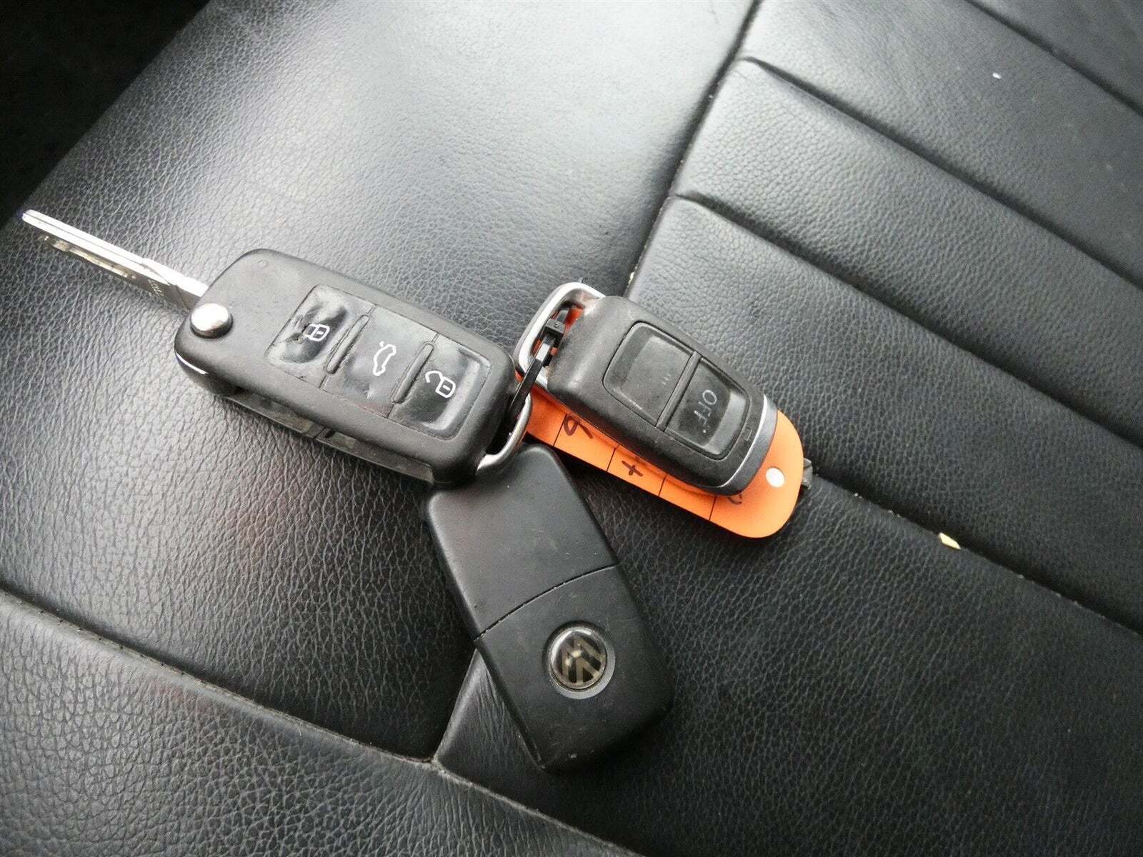 Blå VW Transporter fra 2019