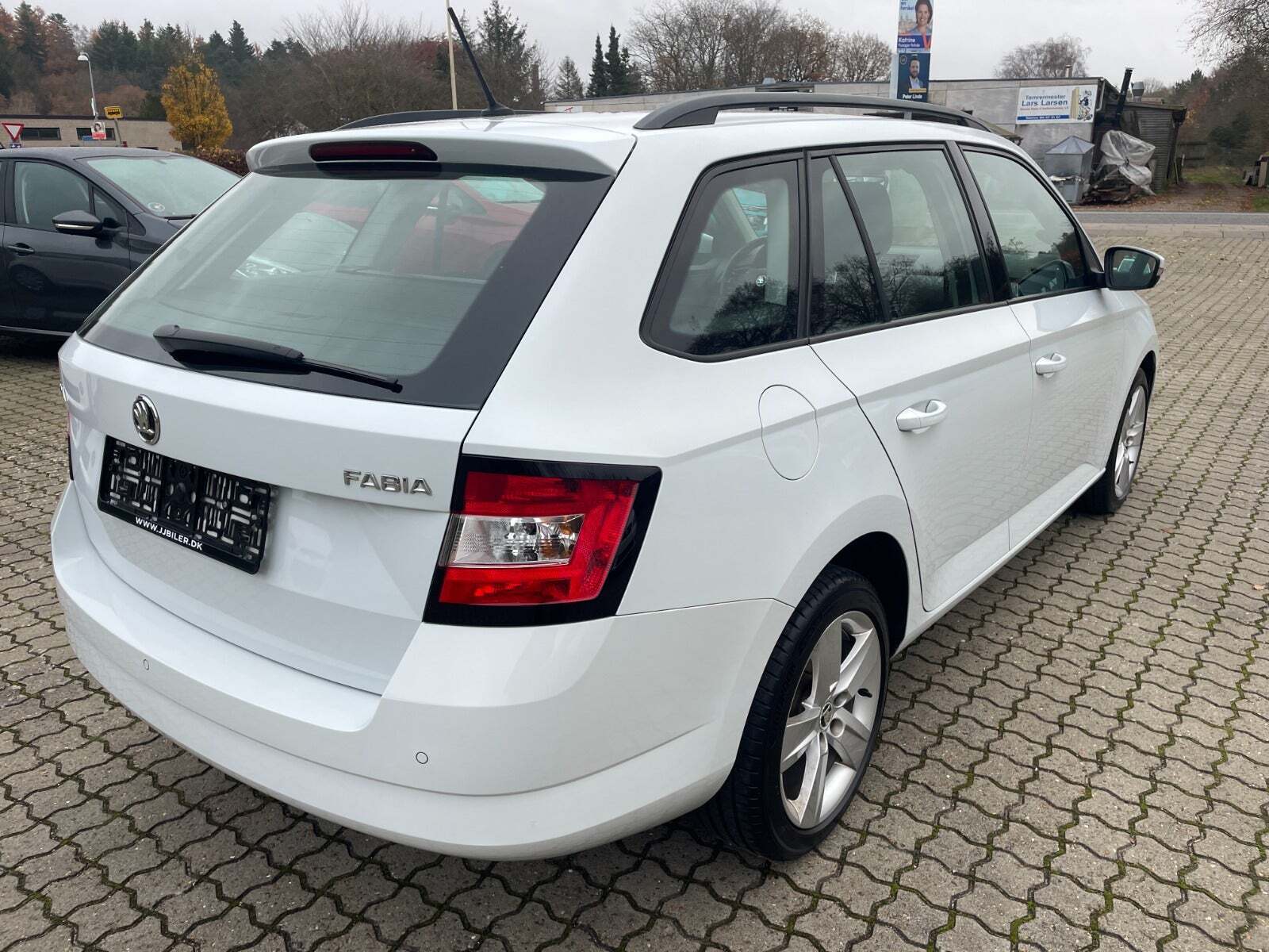 Hvid Skoda Fabia fra 2015