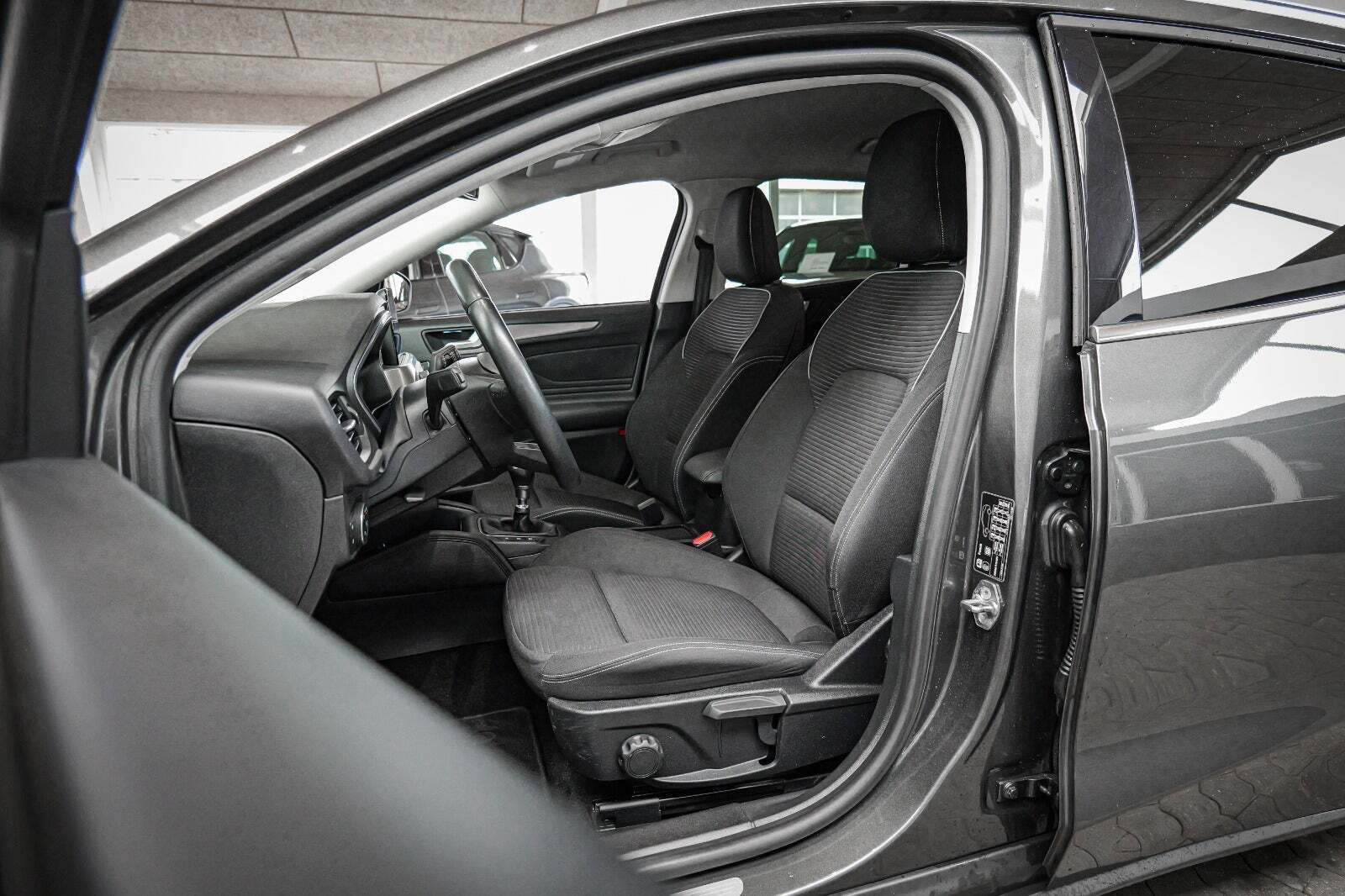 Grå Ford Focus fra 2021