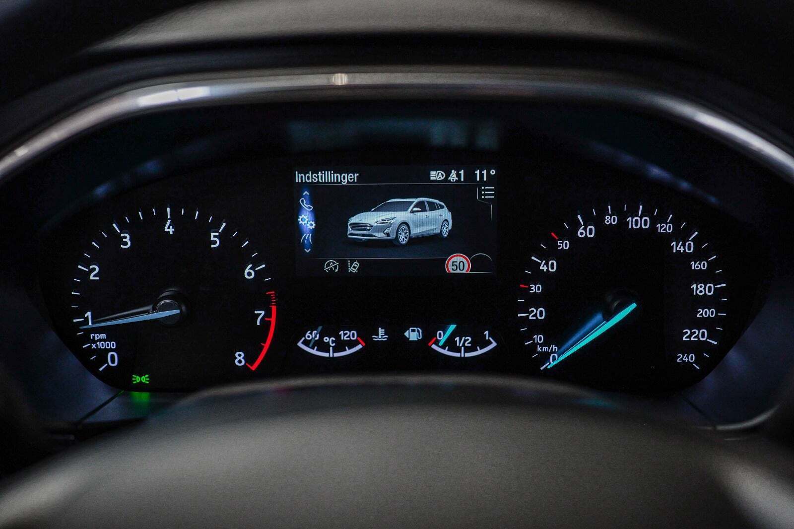 Grå Ford Focus fra 2021